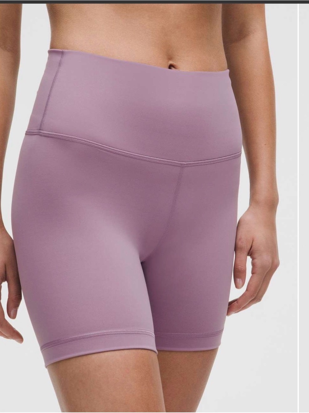 Lululemon Wunder Train High-Rise Short 6"
Lavender Lux (First Release)